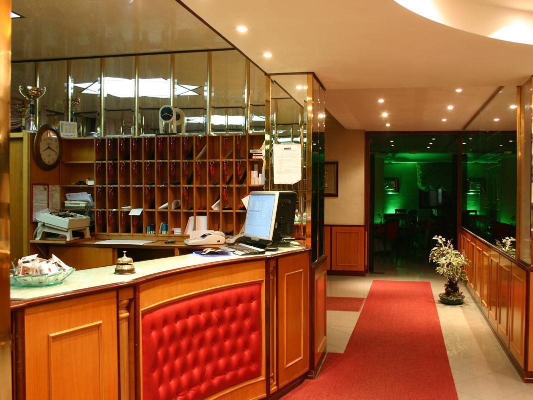 Hotel Luxor Casoria Dış mekan fotoğraf